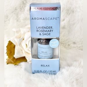 New with tag AROMASCAPE RELAX 100% ESSENTIAL OIL LAVENDER, ROSEMARY & SAGE